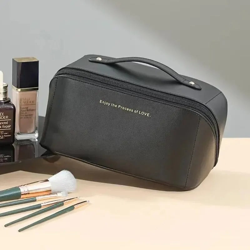 Cosmetics bag